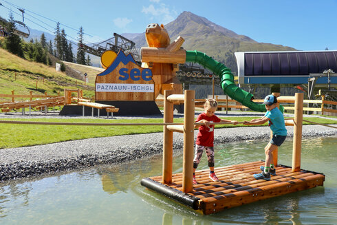 Bear play fun made of wood from Sunkid