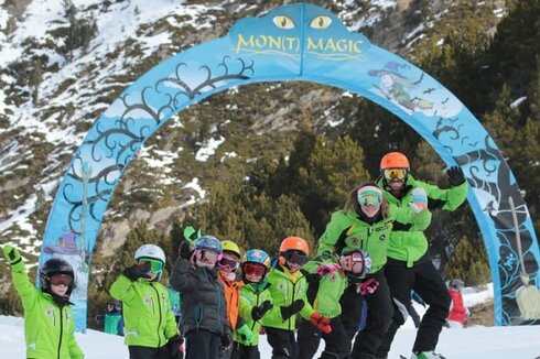 Sunny Stuff: Mon(t) Magic - a bewitched theming