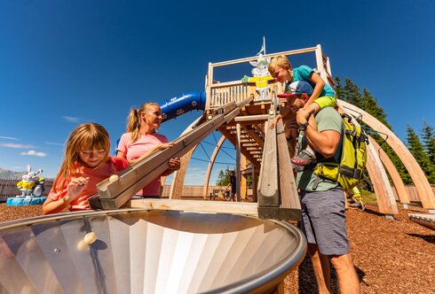 Eight meter high play station in Hopsiland Planai